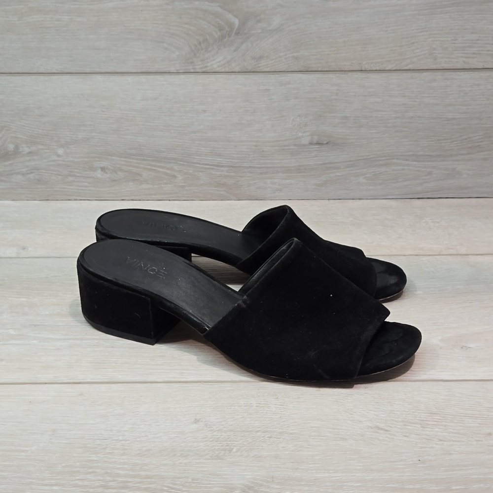 Vince Women Suede Heels Sandals shoes sz 7.5M